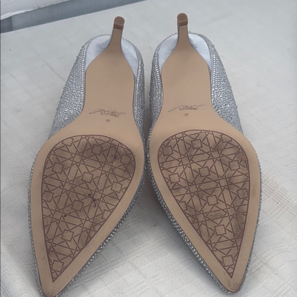 Jewel Badgley Mischka Frenchie Pointed Toe Kitten Heel size 9 - Picture 8 of 9